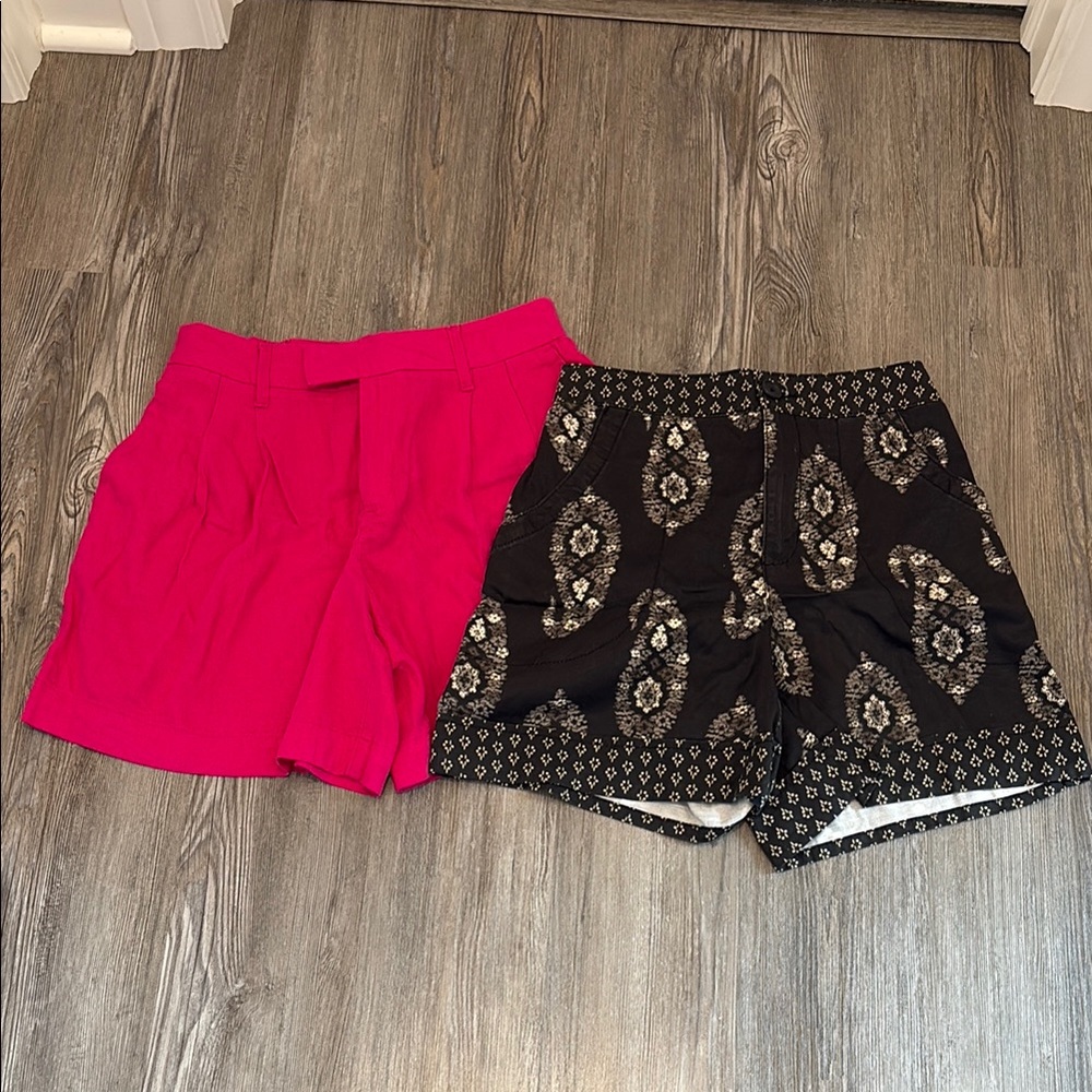 Set of Women's High Waist Tailored Shorts - Pink and Black Patterned